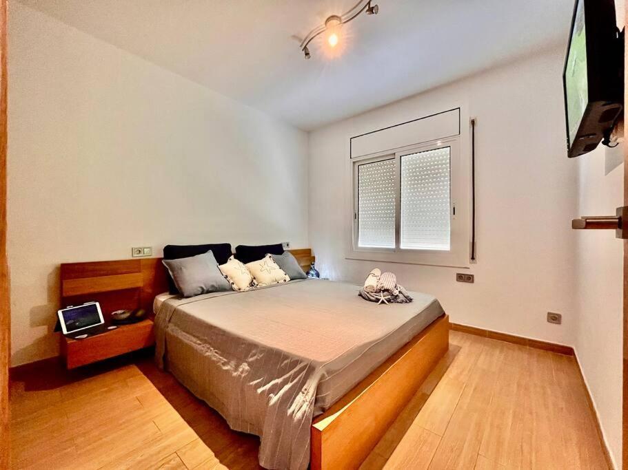 Apartamento “La Caleta” Calella Extérieur photo