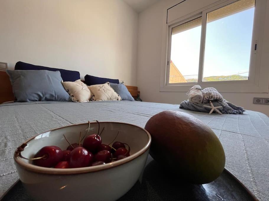 Apartamento “La Caleta” Calella Extérieur photo